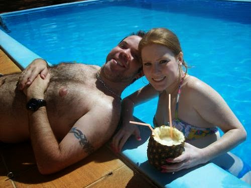 How To Pick Up Hot Girl Using Cold And Warm Aproach Routine