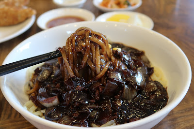 Jajangmyeon