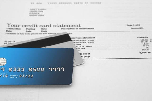 When Is it Safe to Throw Away Credit Card Statements?