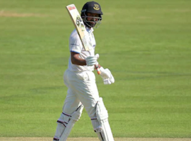 cheteswar-pujara-joins-ranjit-singhji-with-his-double-century-at-lords