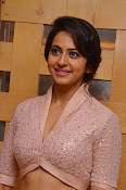 Rakul preet glamorous photos-thumbnail-4