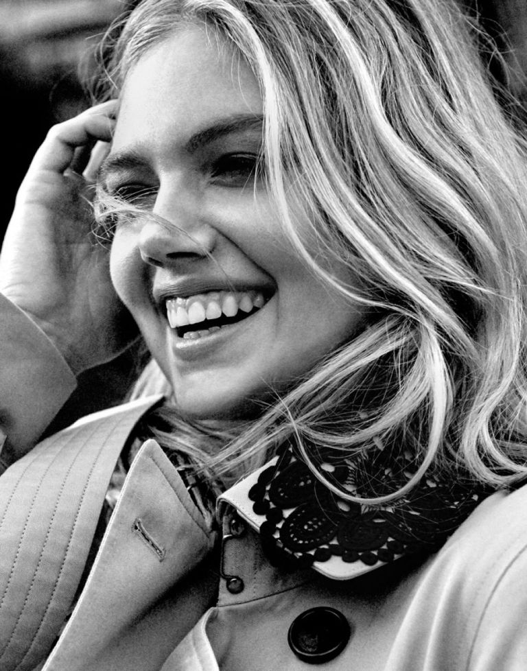 Kate Upton Harper’s Bazaar magazine Singapore January 2016 photo