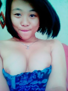 Cewek amoy panlok pamer buah dada - sexiestcollection.blogspot.com