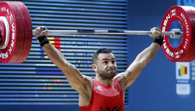 Albanian champion in weightlifting Briken Calja doesn't gets the reward by state because of misinformation, he says