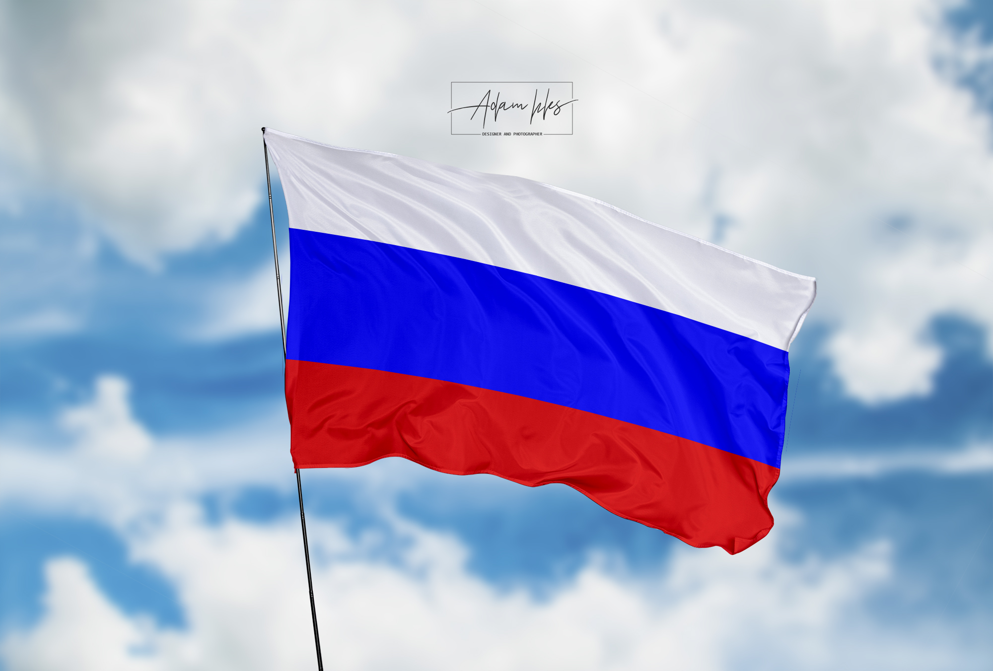 تحميل اجمل خلفية علم روسيا يرفرف في السماء - اجمل خلفيات روسيا الرائعة