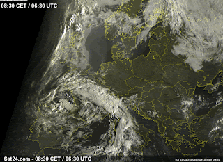 Zachmurzenie nad Europą z satelity EUMETSAT z 15.09 z godz. 08:30 na około 36 godzin przed fazą maksymalną zaćmienia. Któż z Polski by nie chciał, aby tak pozostało? Credits: EUMETSAT