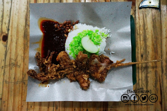 Warung Nasi Lemak Cik Chom Batu Bahat Johor