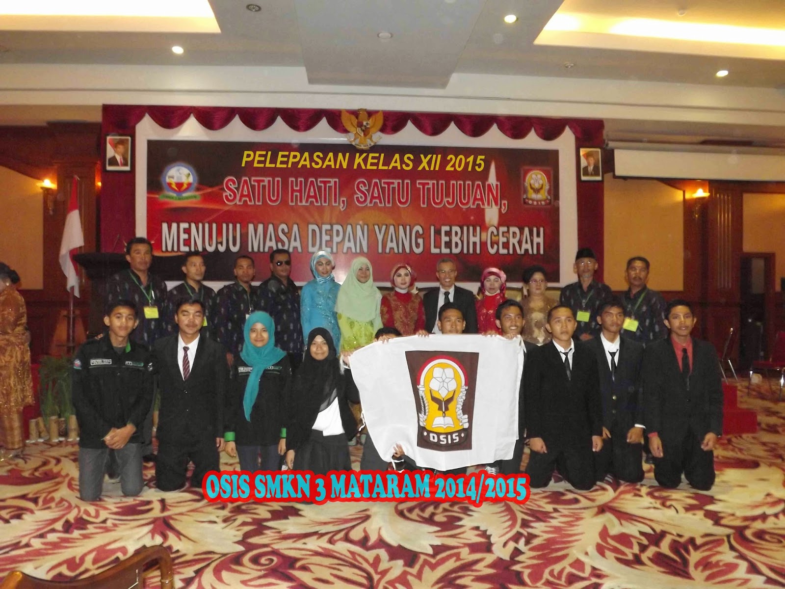 Keberhasilan dan lancarnya acara pelepasan kelas XII SMKN 3 Mataram 2015 yang di adakan di Selaparang Ballroom Hotel Lombok Raya Mataram pada hari