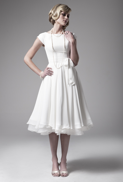 Etiquetas Iris Modest Wedding Dress modest wedding gowns Tall Size 