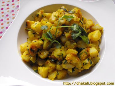 Recipes Potatoes on Potato Recipe  Indian Potato Curry  Poori Bhaji  Puri Baji Recipe