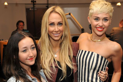 miley cyrus and family 2013