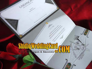 http://www.shidiqweddingcard.com/2015/11/samara-707.html