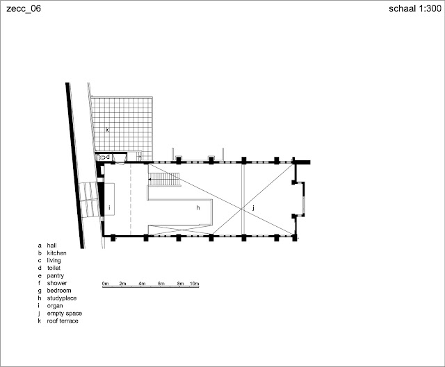 Upper level floor plan