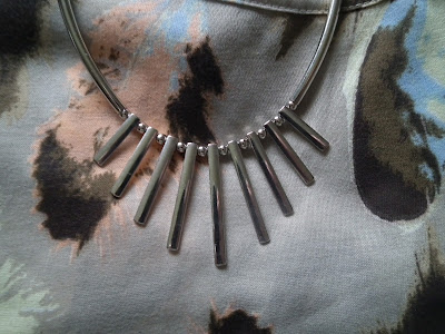 H&M silver spike necklace