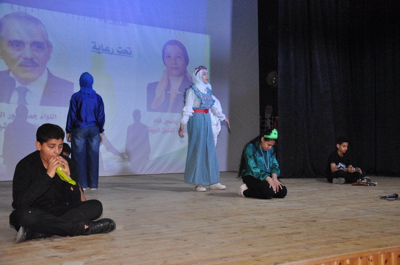 بالصور..عرض مسرحي للأطفال يدعو للحفاظ على البيئة بكفر الشيخ