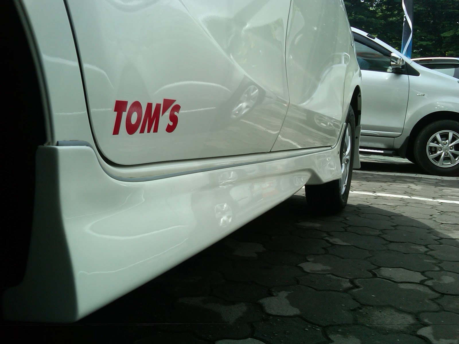 Avanza Bodykit Toms Toyota Yogyakarta