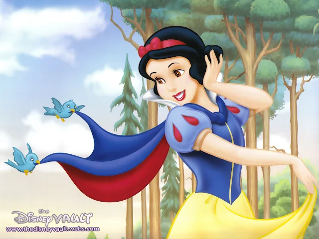 Sweet Snow White, Free Printable Invitations, Labels or Cards.