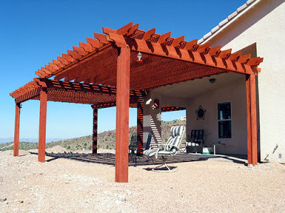 BEACH HOUSE PERGOLA