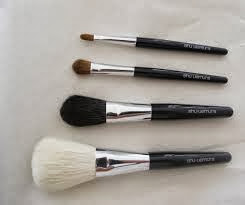 Crown brushes