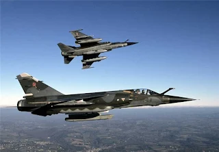 Αεροπορική επιδρομή εξαπέλυσε το Ισραήλ εναντίον στόχων της Χαμάς