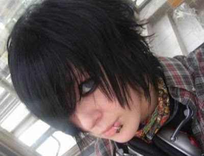 cute guy hairstyles. Very nice black emo hairstyle