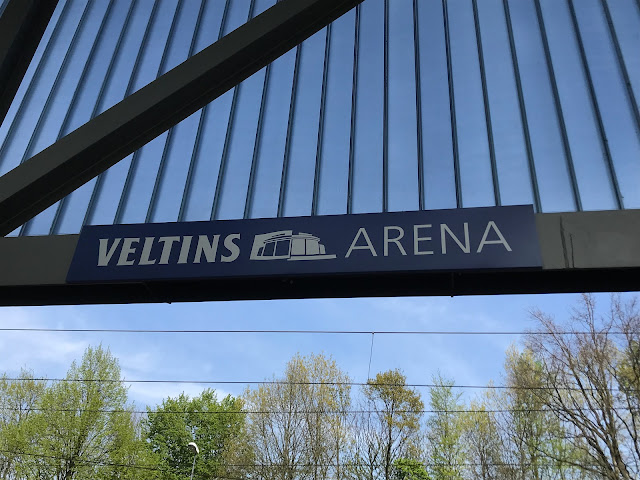 維爾廷斯競技場Veltins-Arena
