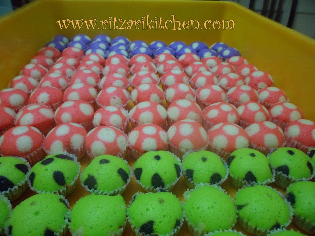 Doorgift Apam Polkadot