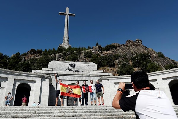 El traslado de los despojos de Franco no resuelve el problema ni del Valle ni de la impunidad 