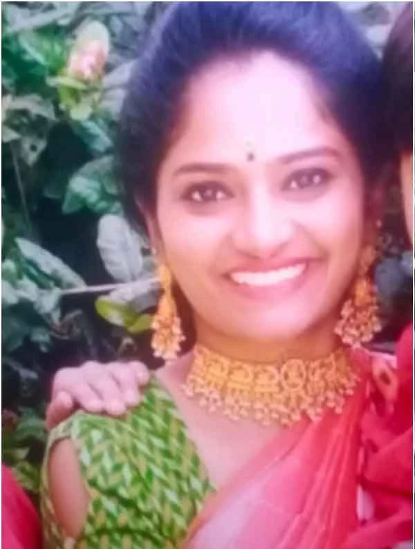 News,National,India,Hyderabad,hospital,Treatment,Police,Actress,Suicide Attempt, Telugu TV actress Maithili attempts suicide, rescued by cops
