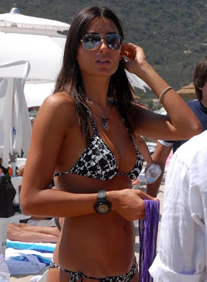 Hot Italian Fashion Model Elisabetta Gregoraci In Bikini