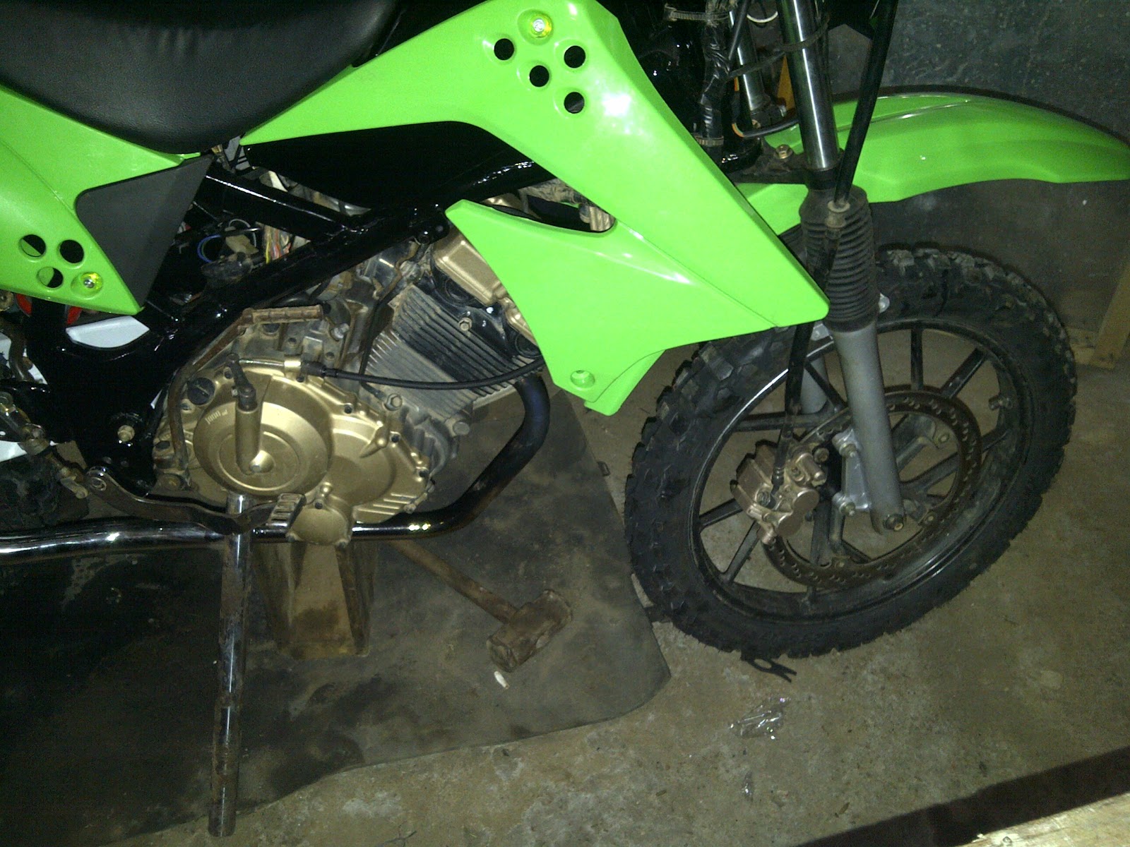 Motor Trail Modifikasi Trail Satria FU