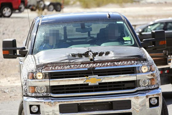 2016 ou 2017 Chevrolet Silverado et GMC Sierra HD Duramax, spyshots 