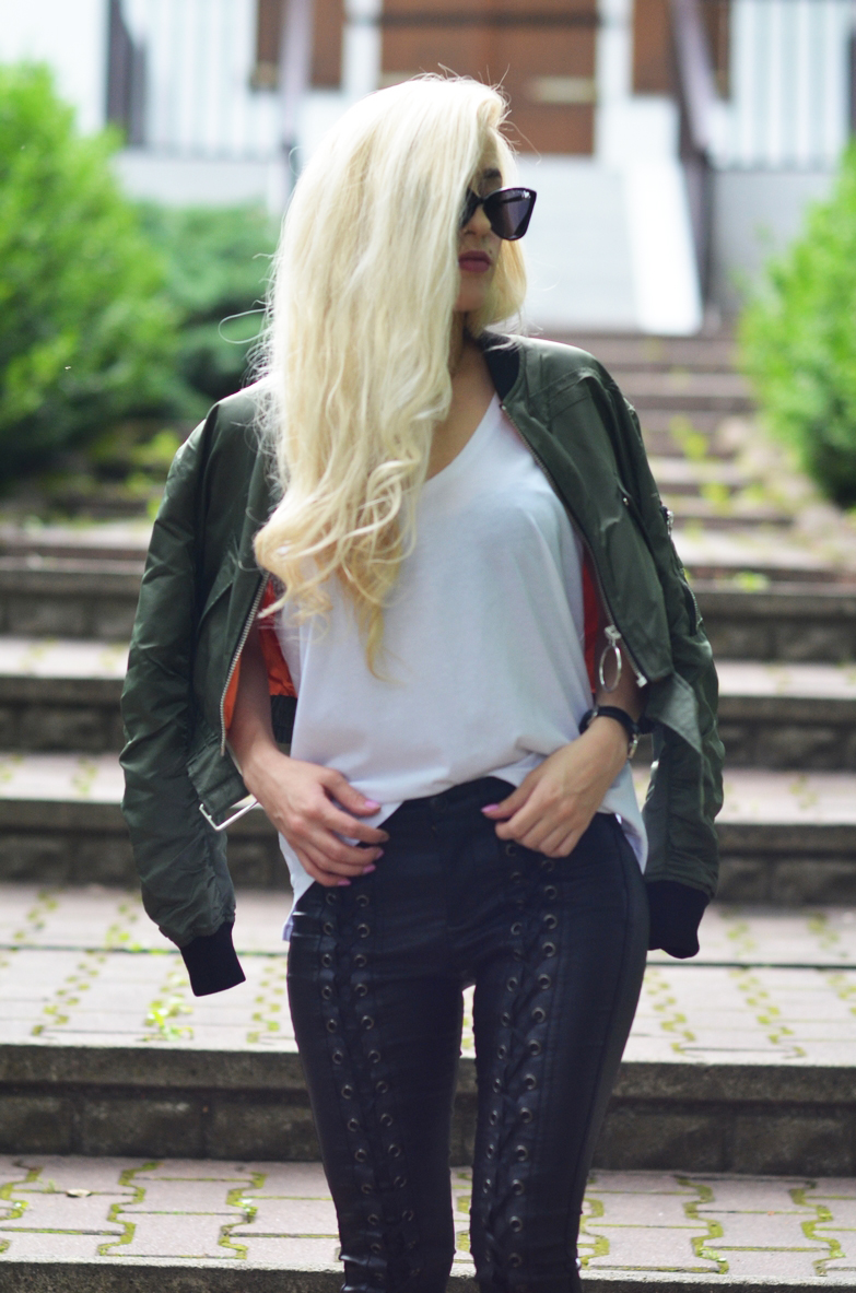 LACE-UP PANTS + ZARA SHORT BOMBER JACKET