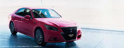 2013 Toyota Crown