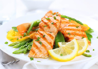 Fish are rich in omega-3 fatty acids and good for eyesight