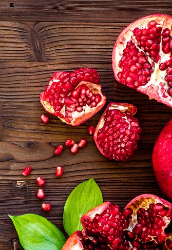 The delicious pomegranate plays an important role in protecting against heart diseases and diabetes
