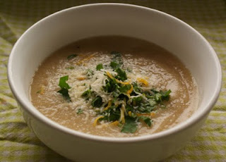 Easy Spring Cauliflower Soup