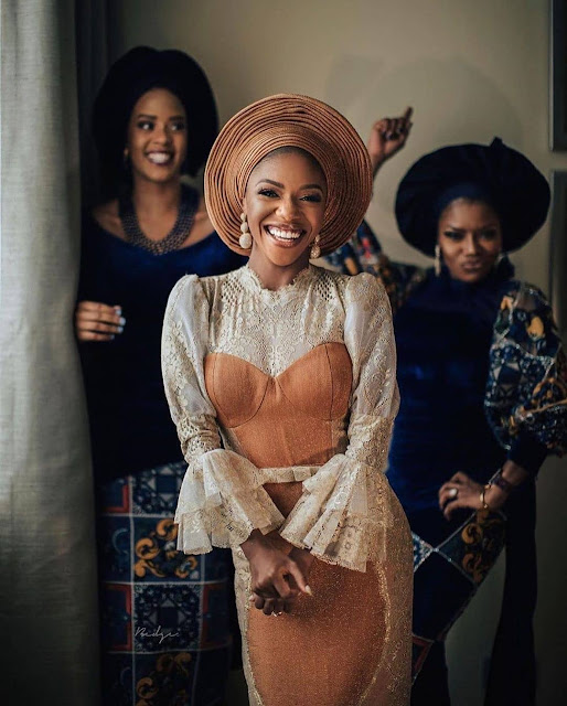 Creative Aso Ebi Styles For Beautiful African Woman To Rock Out