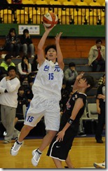 台元劉君儀(左)電信文祺(右)