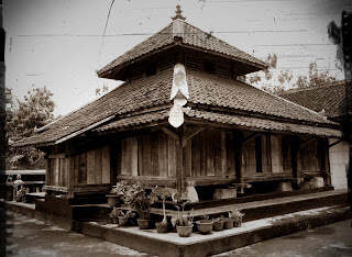 Wisata Religi, Masjid Tiban Wonokerso di Wonogiri Lebih ...