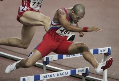 ATLETA FÉLIX SÁNCHEZ LLEGA EN SEGUNDO LUGAR EN COMPETENCIA