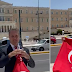      Τούρκος πολιτικός: Ηρθε στην Αθήνα και άνοιξε τουρκική σημαία μπροστά στην Βουλή