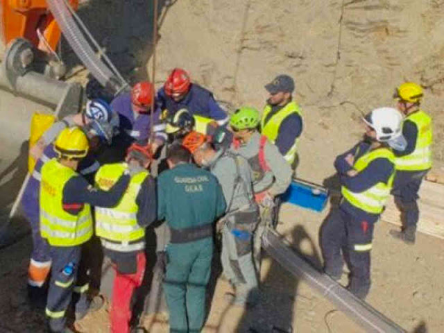 Spanish Miners Start Risky Tunneling to Reach Missing Boy