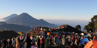 Jalur Pendakian Gunung Prau Yang Lebih Strategis