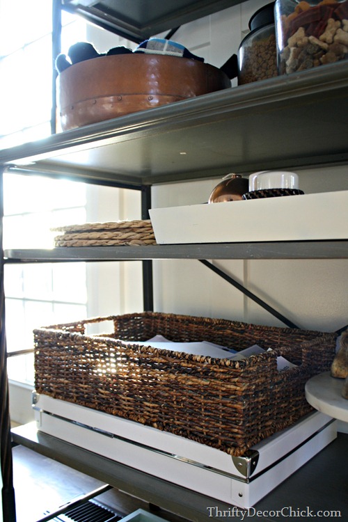 dealing with paper clutter