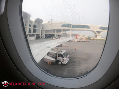 Window View A320 Airasia