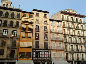 Del Castillo Square  in Pamplona / Plaza del Castillo en Pamplona / Praza do Castelo en Pamplona / Author: E.V.Pita 2012
