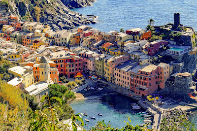 Cinque Terre Vernazza