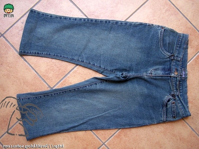 How to sew shorts from old jeans.