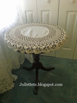 Mary Sudie Rucker's doily https://jollettetc.blogspot.com